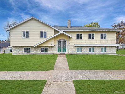 Property at 1400 3rd Ave S, Escanaba, MI