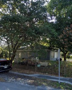3300 NW 50th St