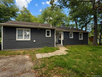 7 Lake Drive