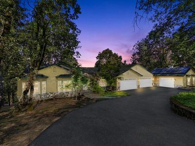 4262 Morning Star Pl