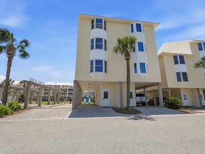 622 Seacliff Dr