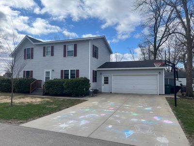 Property at 327 N Swift Ave, Litchfield, MN