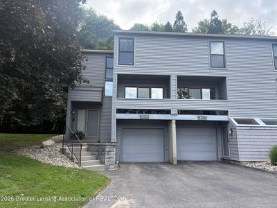 3659 E Meadows Ct