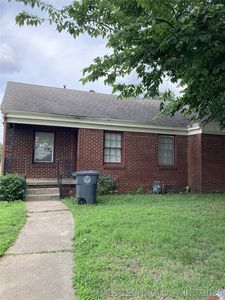 1631 N Lewis Pl