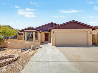 213 E CAMINO ESTRELLA --
