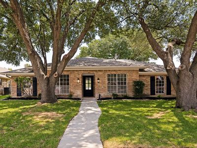 3402 Carla Dr