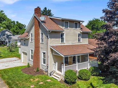 489 W Waterloo Rd