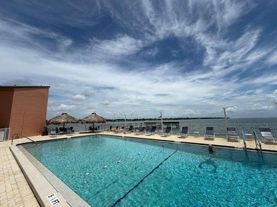 7432 Sunshine Skyway Ln S APT 206