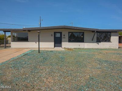 2156 W Calle Cusco