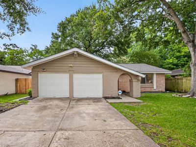 23106 Ludgate Dr