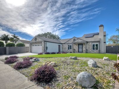 813 Sunningdale Dr