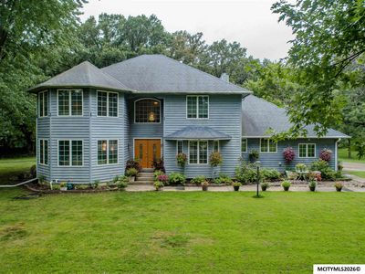 1 Twin Oak Ln
