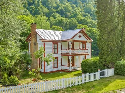 1351 Big Windfall Road