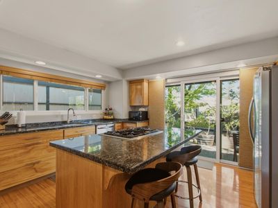 28 Elan Way