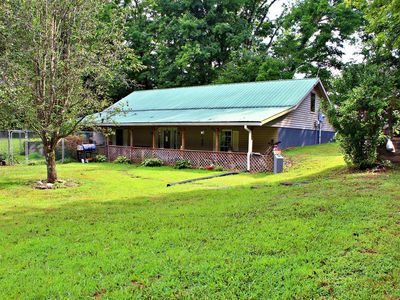 307 Settlers Point Rd