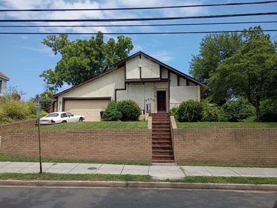 4500 Brooks St NE