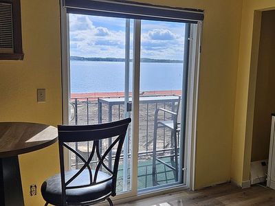 324 W Lake Dr