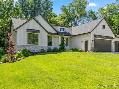4548 Winding Creek Ln