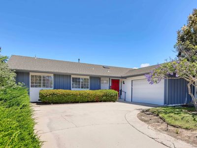 3152 Governor Dr