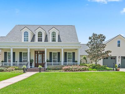 104 Crescent Ridge Pl