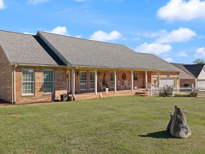 212 Shadow Hill Dr