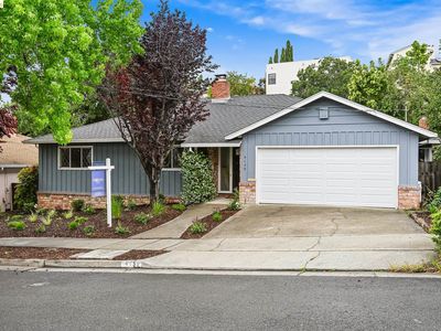 4139 Laguna Ave