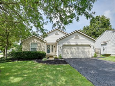 9183 Prestwick Green Dr
