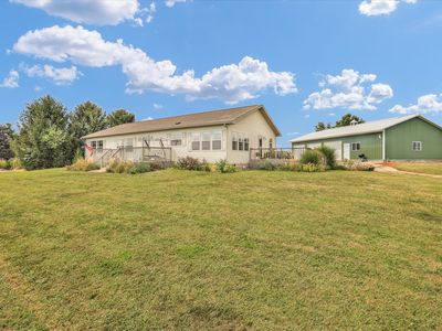 2369 E 2350 North Rd