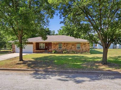 907 E Wichita St