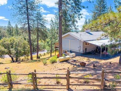 18510 Wawona Dr