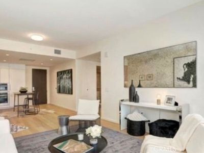 877 Francisco St APT 707