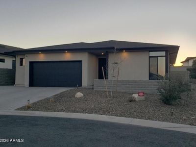 4506 N GARRETT Drive