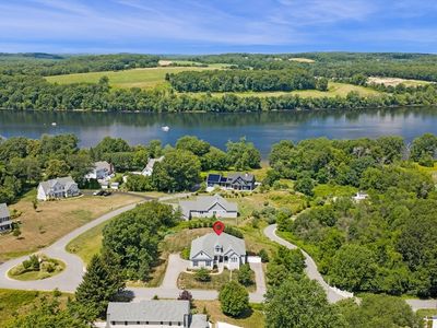 7 Sullivans Ct