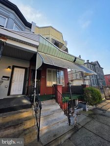 2633 N 28th St