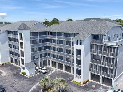 305 Hillside Dr. N #205