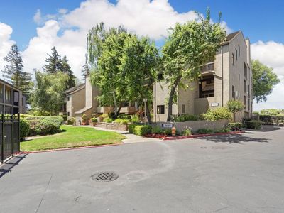 6669 Embarcadero Dr APT 19