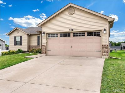 408 Split Rail Dr