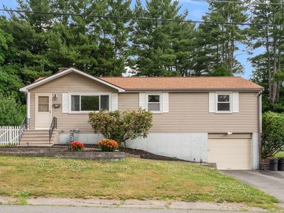 32 Arapahoe Rd