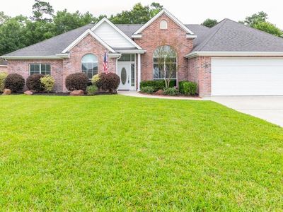 295 Sarah Ln