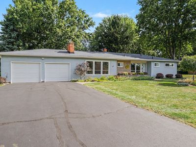 336 Lakeshore Dr