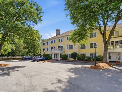 1 Riverview Blvd #6