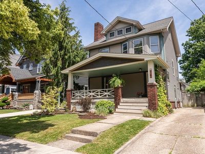Property at 1279 Cook Ave, Lakewood, OH