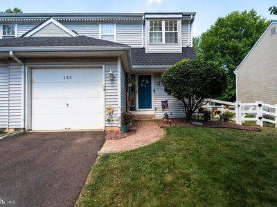 137 Azalea Cir