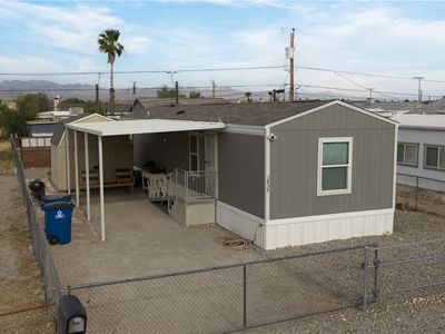 1830 Hualapai Dr