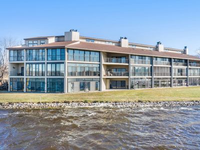 1198 S Lake St UNIT 101