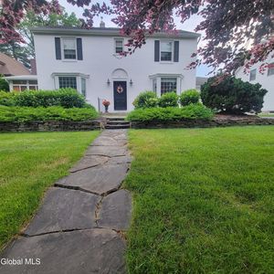 41 Berkshire Drive