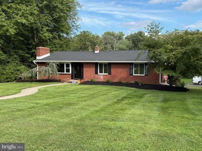7 Malaga Dr