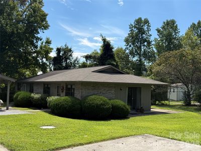 703 Farmington Cir