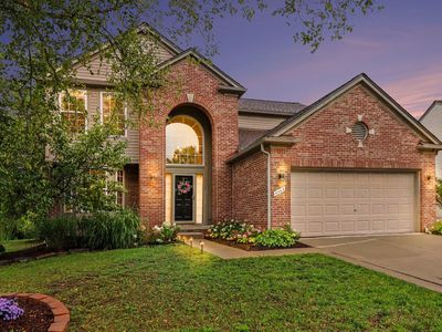6463 Oakbrook Dr