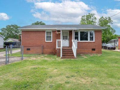109 Clemson Ave